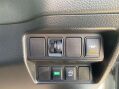 Nissan Qashqai 1.2 Qashqai N-Connecta DiG-T CVT 5dr 38