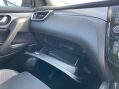 Nissan Qashqai 1.2 Qashqai N-Connecta DiG-T CVT 5dr 39