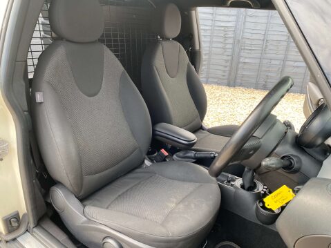 Mini Clubvan 1.6 Clubvan Cooper D 12