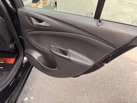 Vauxhall Astra 1.4 Astra Elite 5dr 24