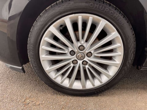 Vauxhall Astra 1.4 Astra Elite 5dr 29