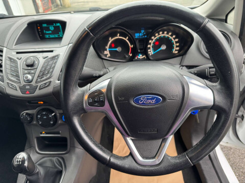 Ford Fiesta 1.6 Fiesta Econetic Tech TDCi 3dr 17