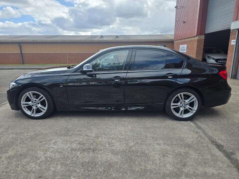 BMW 3 Series 2.0 320d M Sport Auto 4dr 29