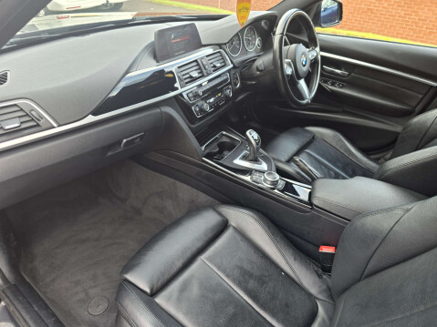 BMW 3 Series 2.0 320d M Sport Auto 4dr 52