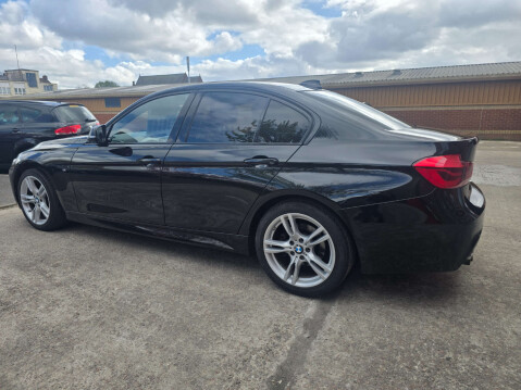 BMW 3 Series 2.0 320d M Sport Auto 4dr 31