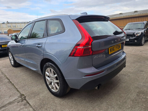 Volvo XC60 2.0 XC60 Momentum D4 AWD Auto 4WD 5dr 8