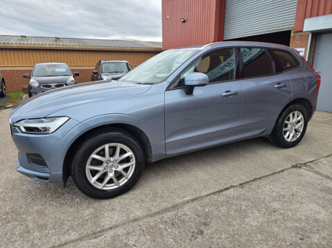 Volvo XC60 2.0 XC60 Momentum D4 AWD Auto 4WD 5dr 26
