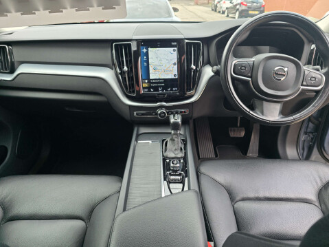 Volvo XC60 2.0 XC60 Momentum D4 AWD Auto 4WD 5dr 53