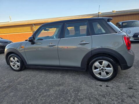 Mini Hatch 1.5 Cooper 5dr 7