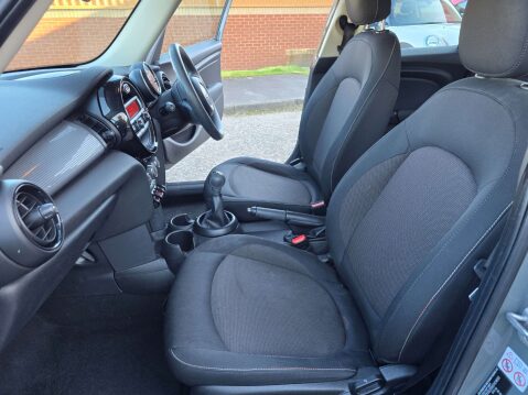 Mini Hatch 1.5 Cooper 5dr 51
