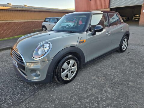 Mini Hatch 1.5 Cooper 5dr 3