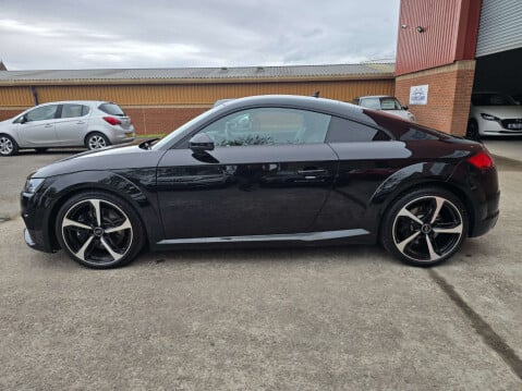 Audi TT 2.0 TTS Black Edition TFSI Quattro Semi-Auto 4WD 3dr 28