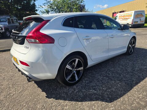 Volvo V40 2.0 V40 R-Design Nav+ T3 5dr 35