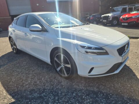 Volvo V40 2.0 V40 R-Design Nav+ T3 5dr 41