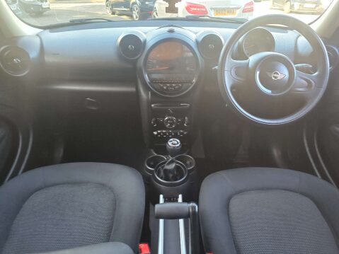 Mini Countryman 1.6 Countryman Cooper 5dr 31