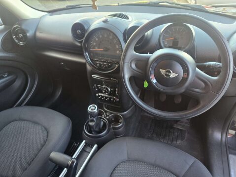 Mini Countryman 1.6 Countryman Cooper 5dr 27