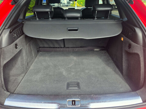 Audi Q3 2.0 Q3 S Line+ TDI Quattro Semi-Auto 4WD 5dr 20