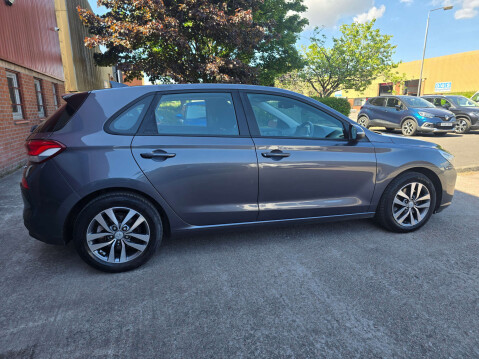 Hyundai i30 1.0 i30 SE Nav TGDi 5dr 39