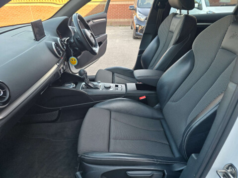 Audi A3 1.4 A3 Sportback S Line TFSI Semi-Auto 5dr 51