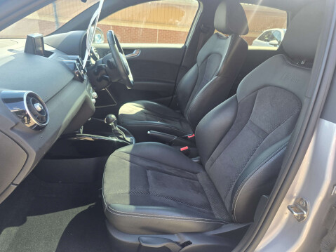 Audi A1 1.4 TFSI CoD S line Sportback 5dr Petrol S Tronic Euro 6 (s/s) (150 ps) 16