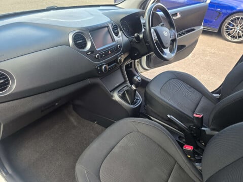 Hyundai i10 1.0 I10 Premium 5dr 49