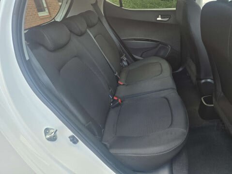Hyundai i10 1.0 I10 Premium 5dr 52