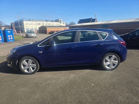 Vauxhall Astra 1.4 Astra SRI 5dr 8