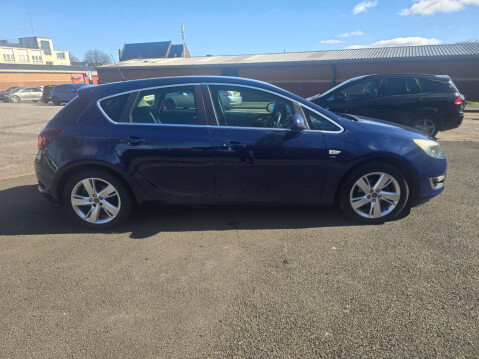 Vauxhall Astra 1.4 Astra SRI 5dr 19