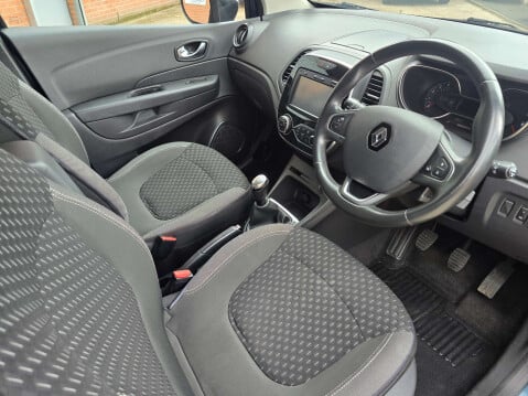 Renault Captur 1.5 Captur Dynamique S Nav dCi 5dr 46