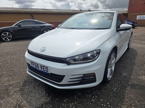 Volkswagen Scirocco 2.0 Scirocco R-Line BlueMotion Technology TDI 3dr 25
