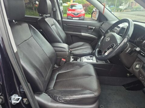 Hyundai SANTA FE 2.2 Santa Fe Premium CRDi Auto 4WD 5dr 13