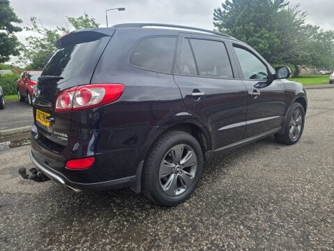 Hyundai SANTA FE 2.2 Santa Fe Premium CRDi Auto 4WD 5dr 38