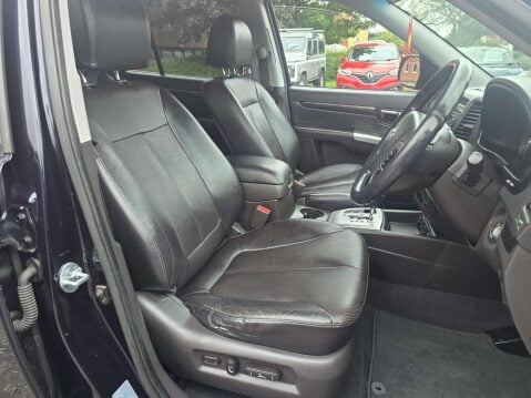 Hyundai SANTA FE 2.2 Santa Fe Premium CRDi Auto 4WD 5dr 49