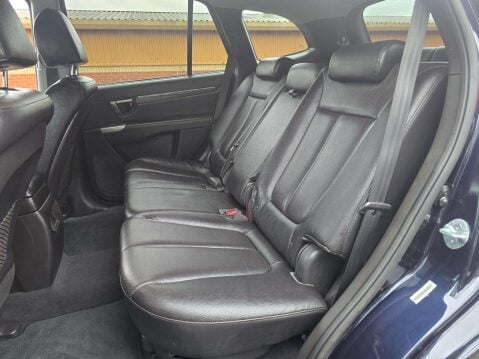 Hyundai SANTA FE 2.2 Santa Fe Premium CRDi Auto 4WD 5dr 56
