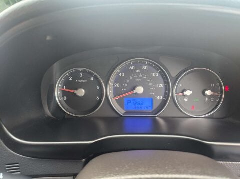 Hyundai SANTA FE 2.2 Santa Fe Premium CRDi Auto 4WD 5dr 60