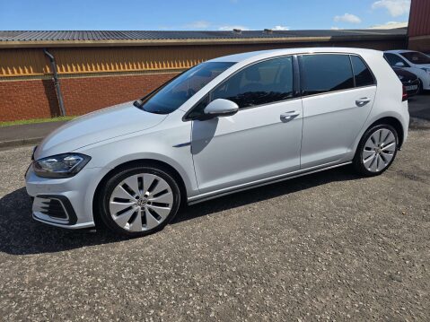 Volkswagen Golf 1.4 Golf GTE Advance Semi-Auto 5dr 27