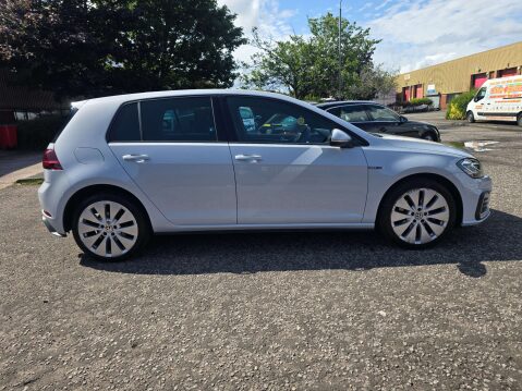 Volkswagen Golf 1.4 Golf GTE Advance Semi-Auto 5dr 39