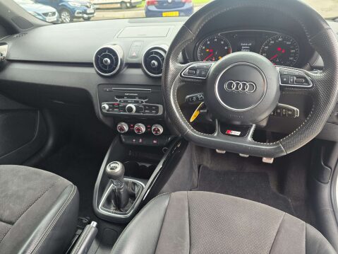 Audi A1 1.4 A1 Sportback TFSI Black Edition Nav 5dr 12
