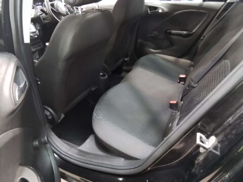 Vauxhall Corsa 1.4 Corsa Design ecoFLEX 5dr 9