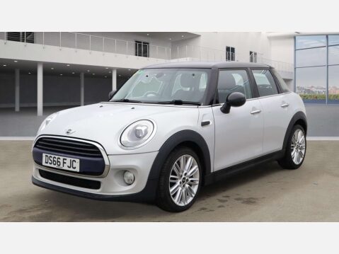 Mini Hatch 1.5 Cooper D 5dr 2