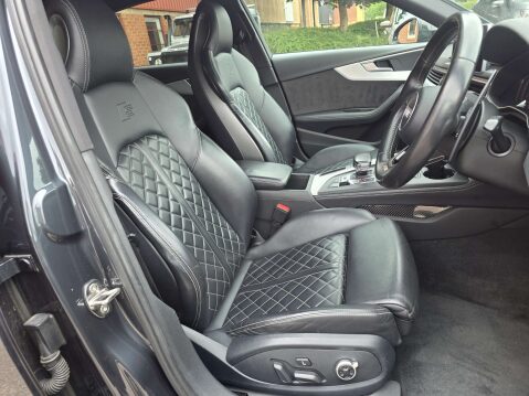 Audi S4 3.0 TFSI Quattro Auto 4WD 4dr 40