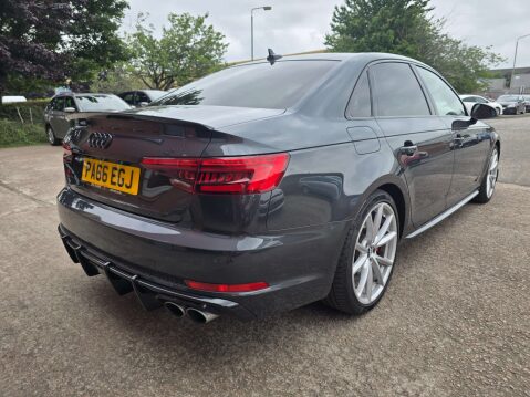 Audi S4 3.0 TFSI Quattro Auto 4WD 4dr 10
