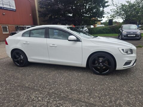 Volvo S60 2.0 S60 R-Design Nav D4 Auto 4dr 37