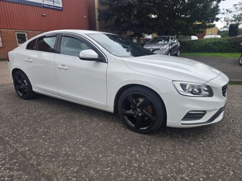Volvo S60 2.0 S60 R-Design Nav D4 Auto 4dr 38