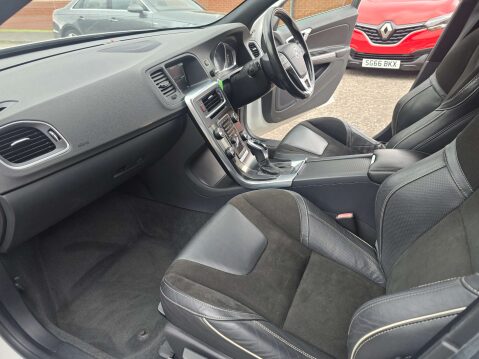 Volvo S60 2.0 S60 R-Design Nav D4 Auto 4dr 47