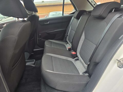 Skoda Fabia 1.0 Fabia SE Drive MPI 5dr 16