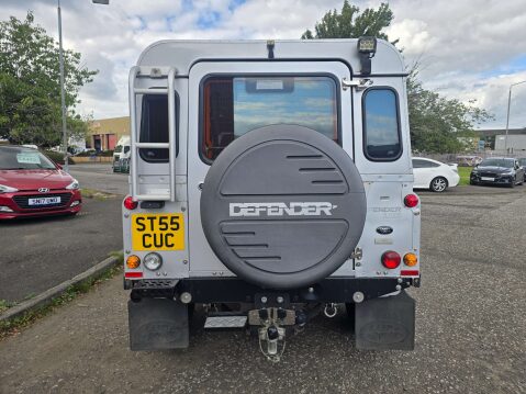 Land Rover Defender 2.5 Defender 110 Silver TD5 4WD 5dr 9