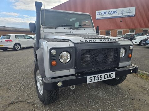 Land Rover Defender 2.5 Defender 110 Silver TD5 4WD 5dr 22