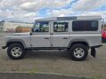 Land Rover Defender 2.5 Defender 110 Silver TD5 4WD 5dr 28