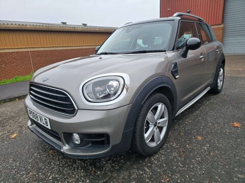 Mini Countryman 1.5 Countryman Cooper 5dr 24
